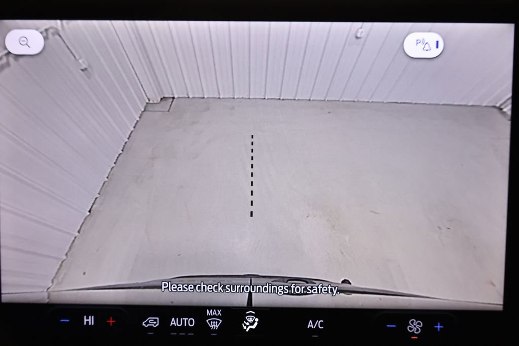 New 2026 Ford Transit 250 148 Medium Roof RWD image 22