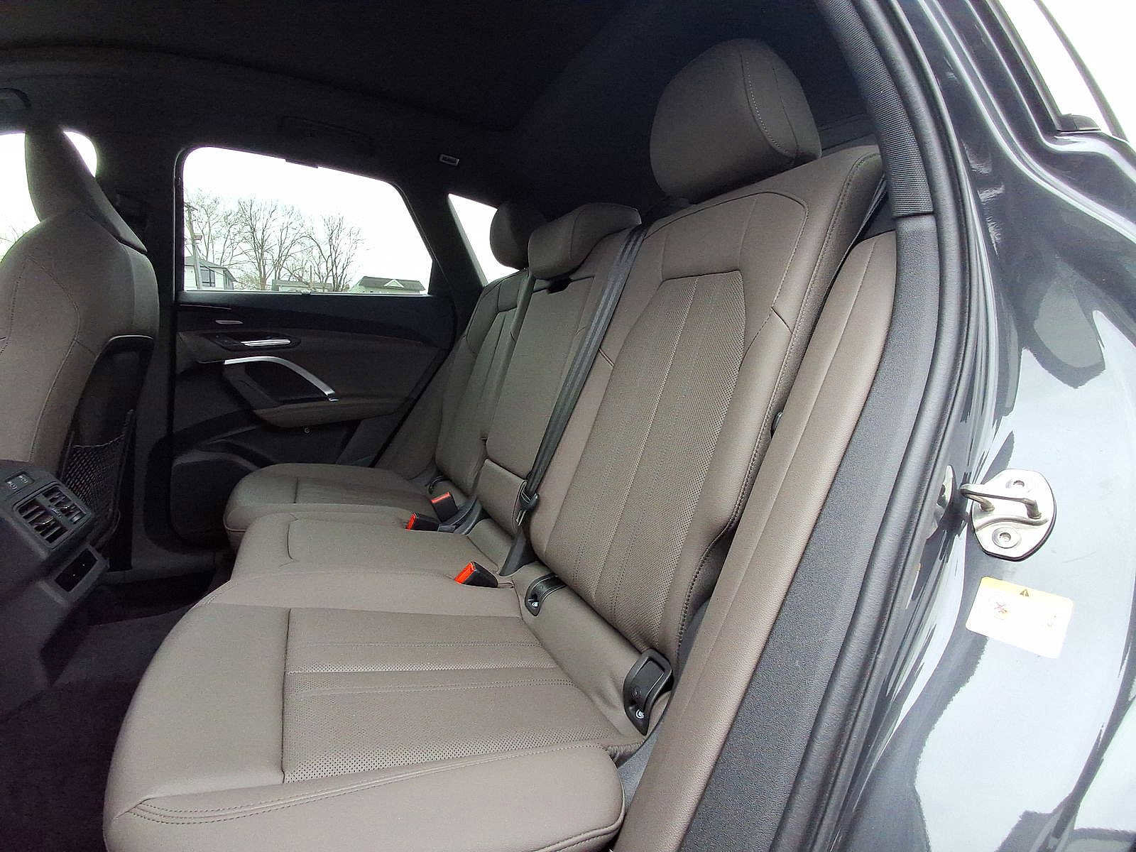 Used 2025 Audi Q5 Premium Plus w/ Premium Plus image 20