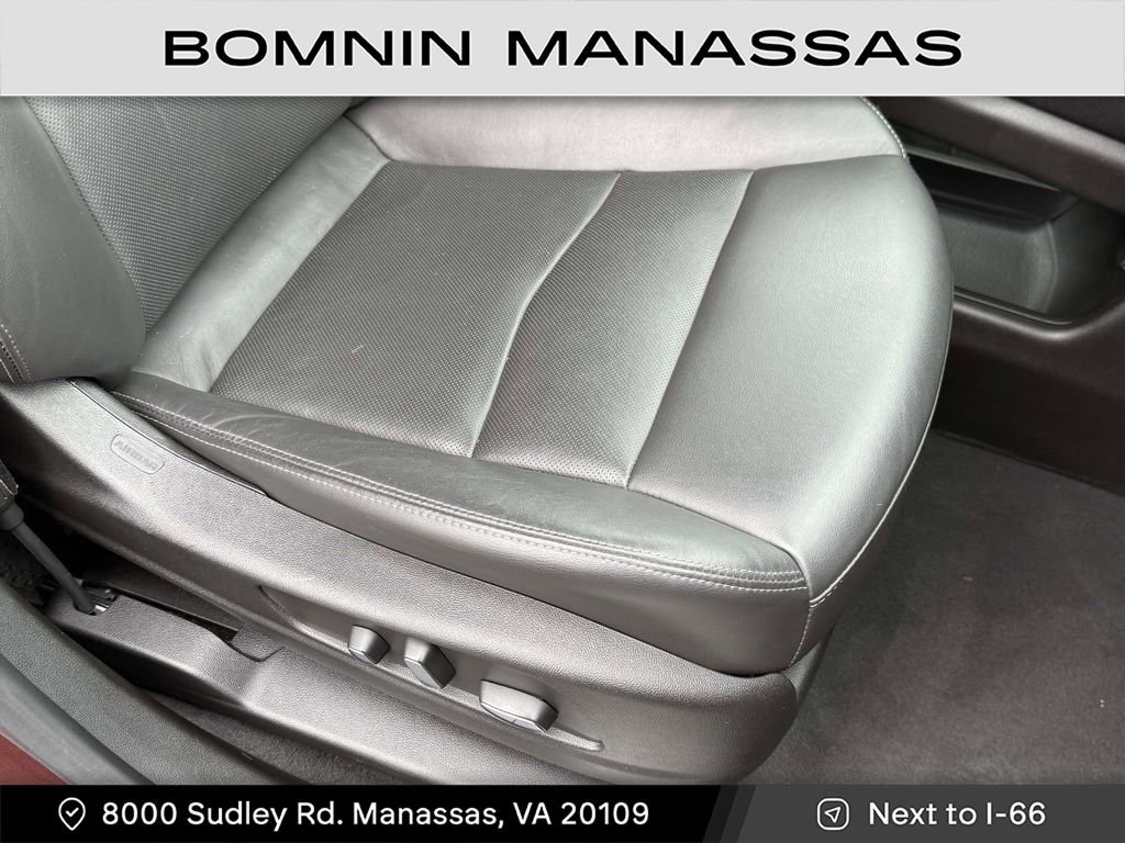 Used 2023 Cadillac XT5 Premium Luxury image 9