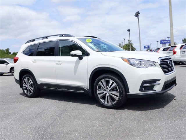 Used 2022 Subaru Ascent Limited w/ Technology Package image 2