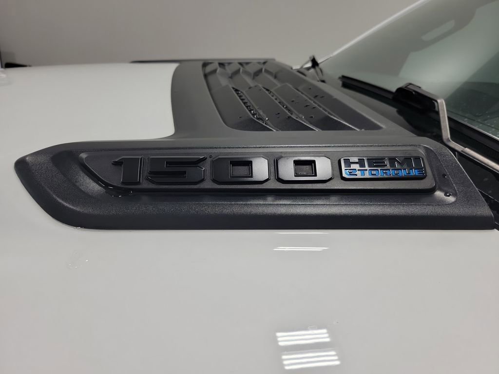 Used 2024 RAM 1500 Laramie image 49