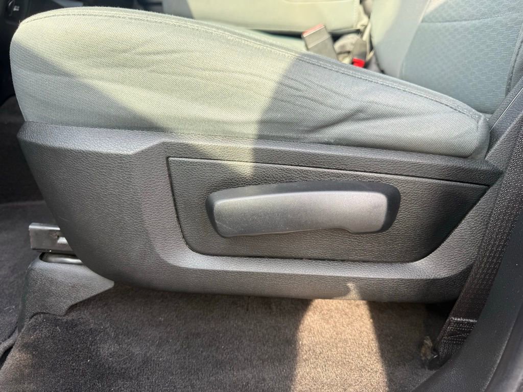 Used 2017 RAM 1500 Express image 13