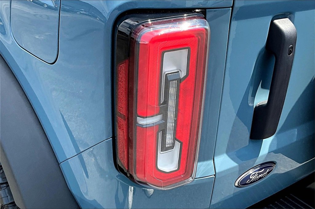 Used 2023 Ford Bronco Badlands image 31