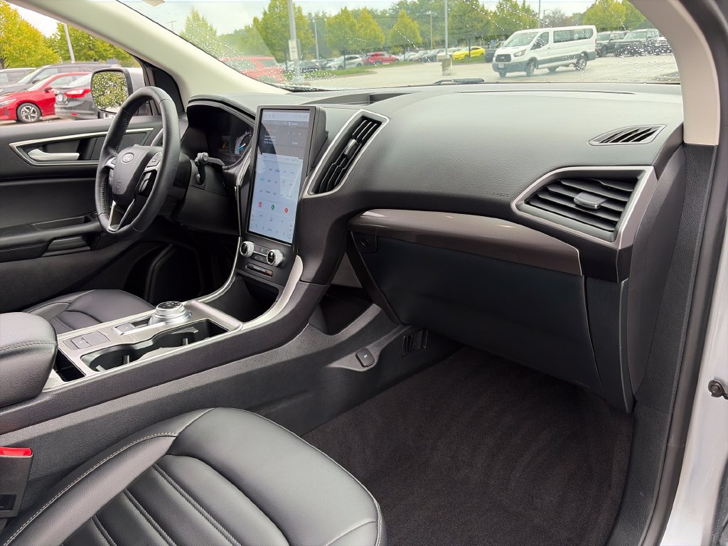 Used 2024 Ford Edge SEL w/ Convenience Package AWD/4WD image 10