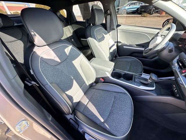 Certified 2025 Kia K4 GT-Line w/ GT-Line Sunroof Package image 28
