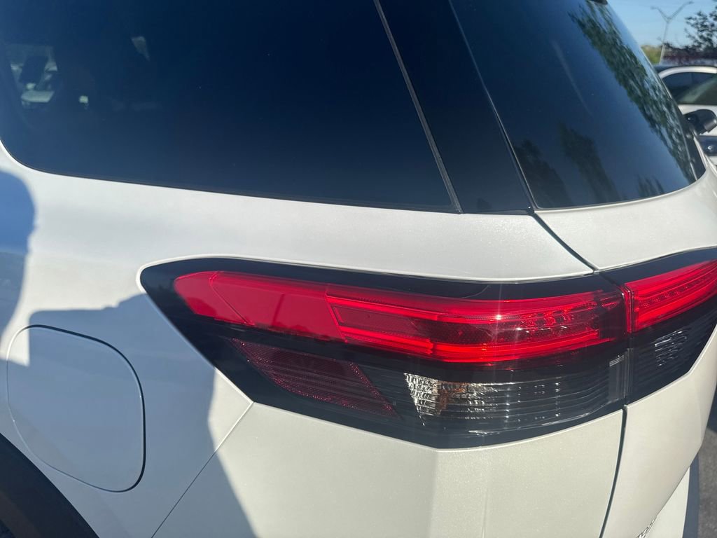 New 2026 Nissan Pathfinder Platinum AWD/4WD image 40