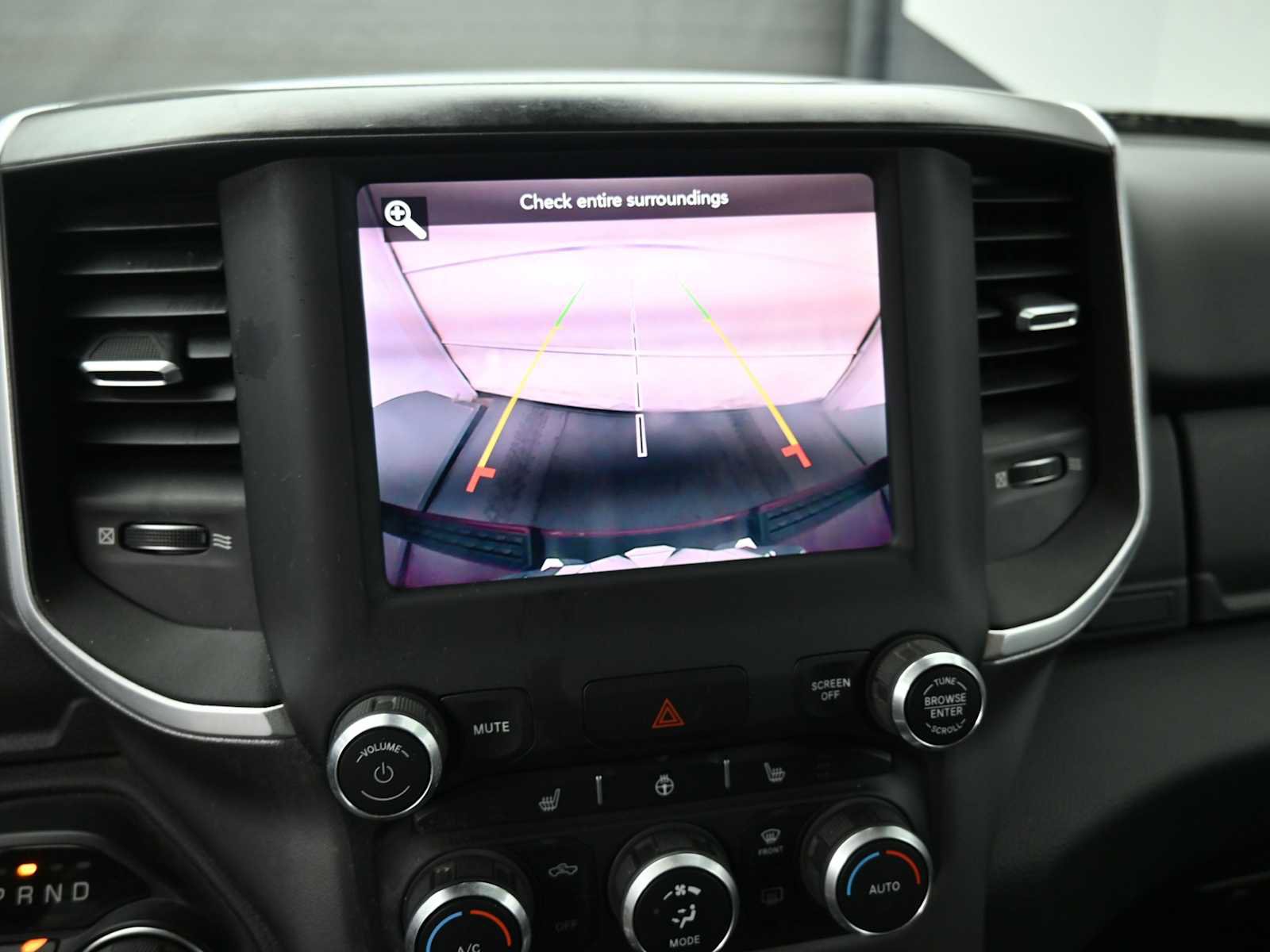 Used 2019 RAM 1500 Big Horn AWD/4WD image 8