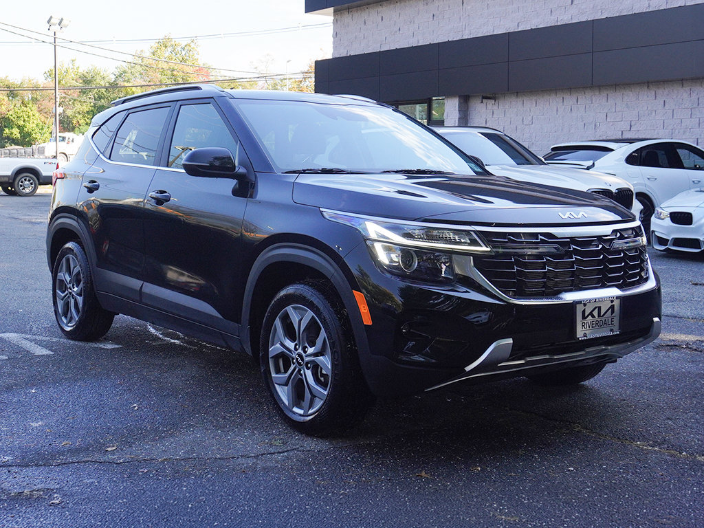 Used 2024 Kia Seltos S AWD/4WD image 53