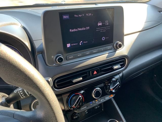 Used 2022 Hyundai Kona SEL image 26