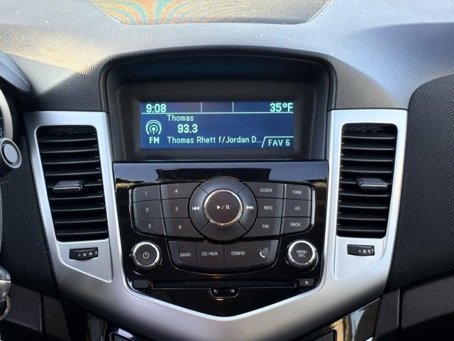 Used 2015 Chevrolet Cruze LT image 13