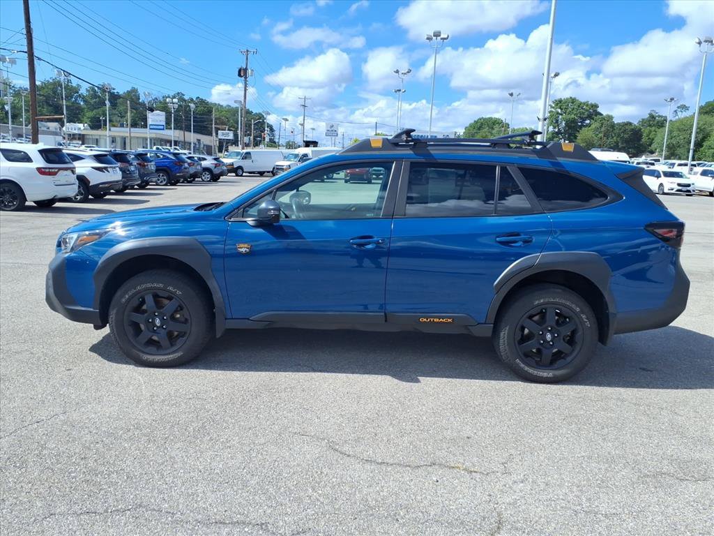 Used 2023 Subaru Outback Wilderness AWD/4WD image 7