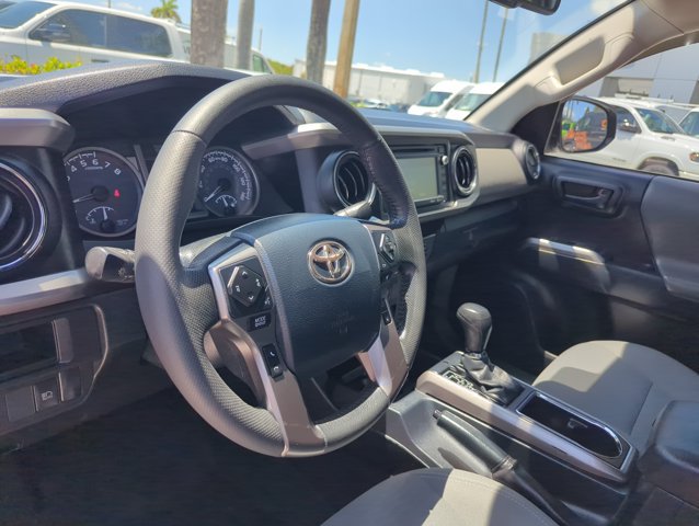 Used 2019 Toyota Tacoma SR5 RWD image 29