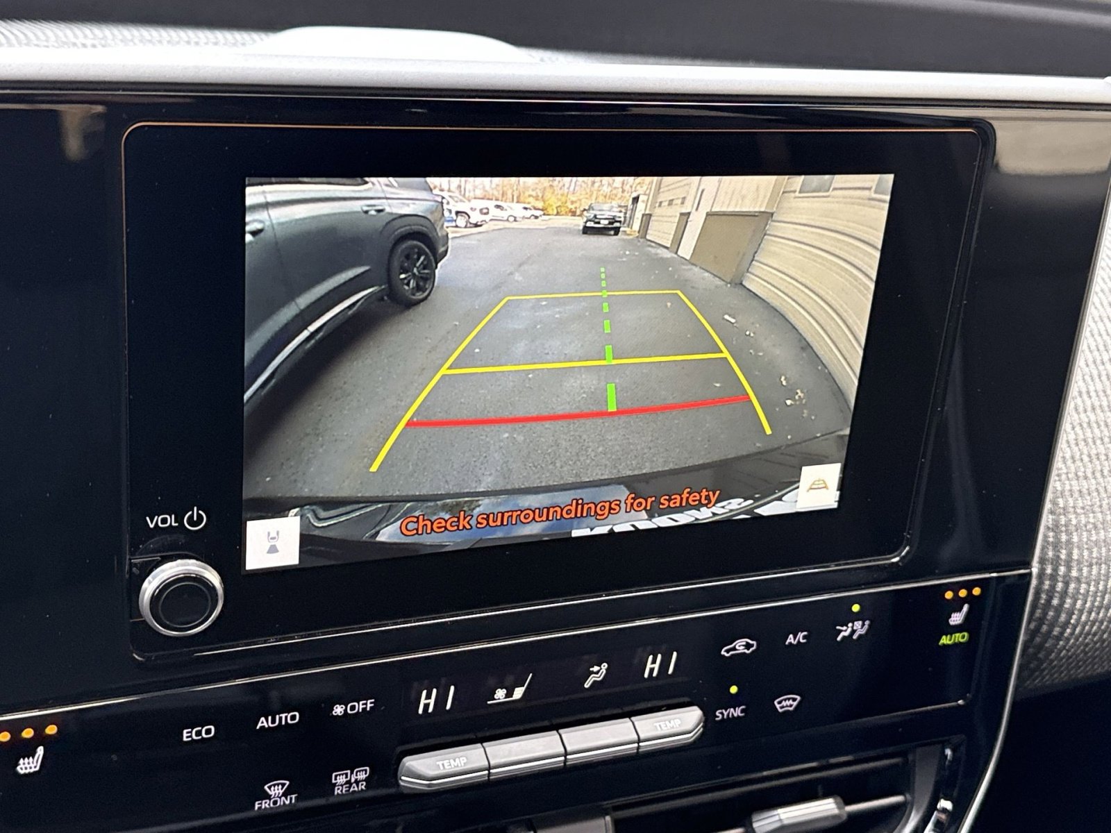 Used 2023 Subaru Solterra AWD image 19