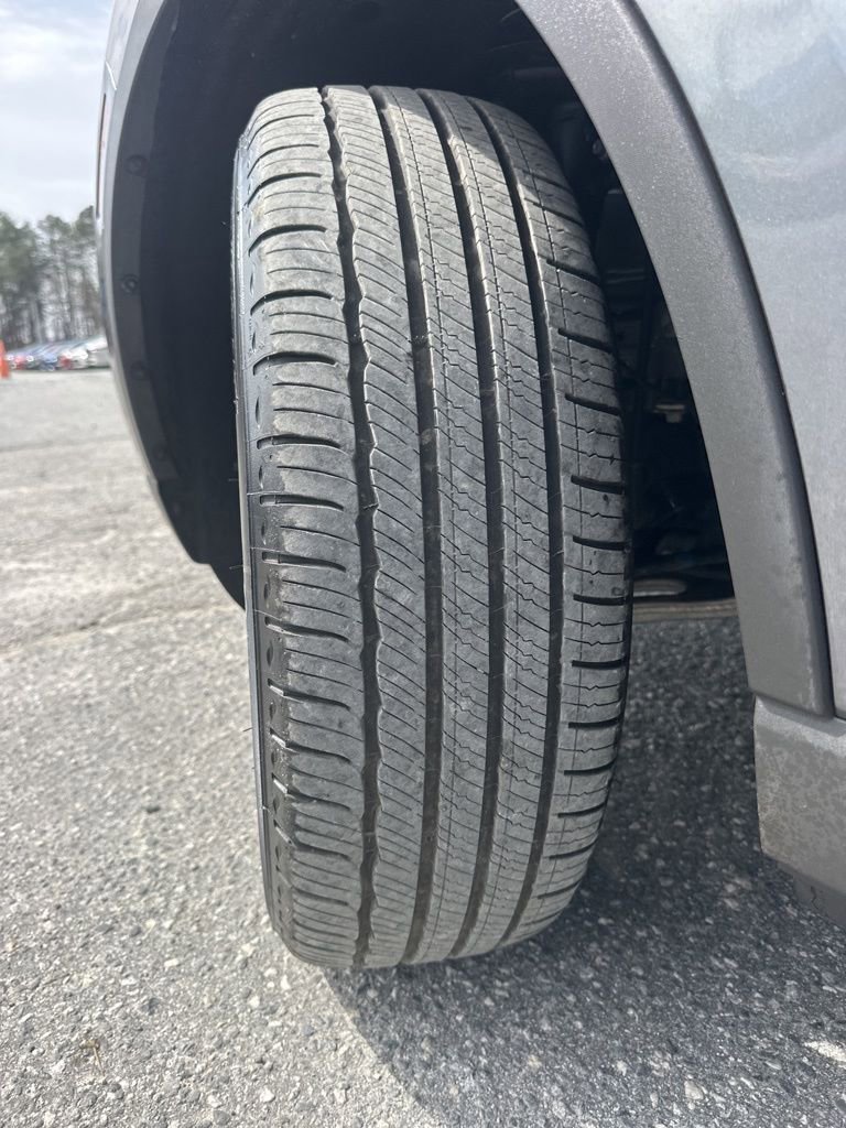 Used 2022 Lincoln Corsair AWD w/ Premium Package image 32