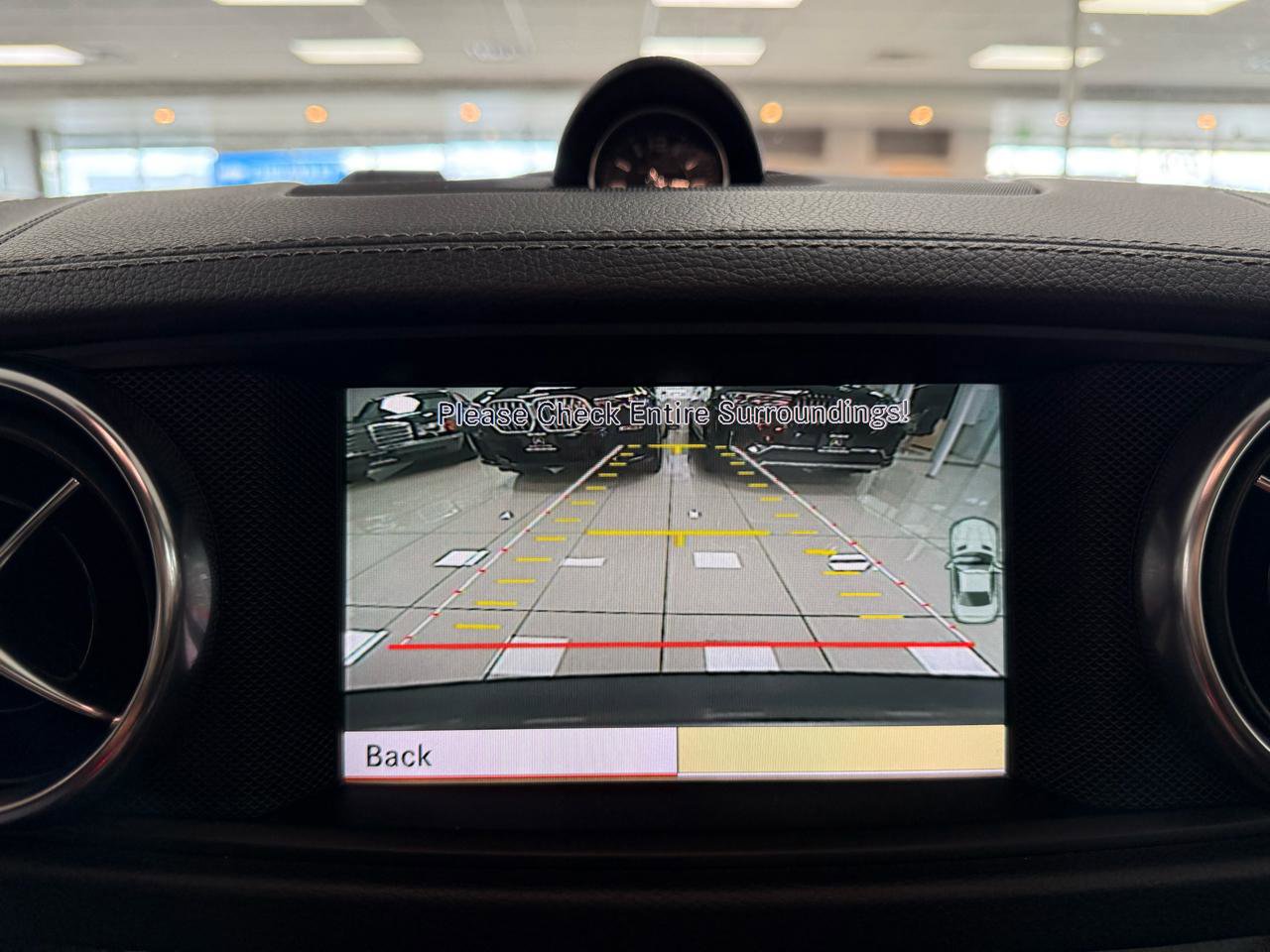 Used 2013 Mercedes-Benz SL 63 AMG image 23