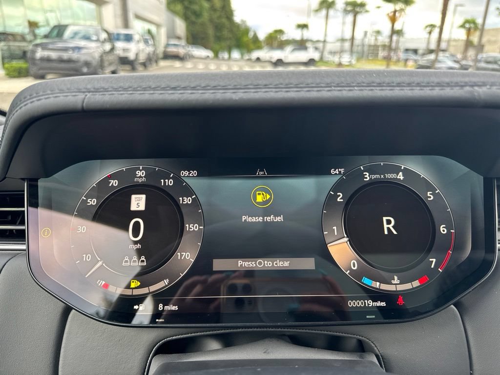 New 2026 Land Rover Range Rover SE AWD/4WD image 27