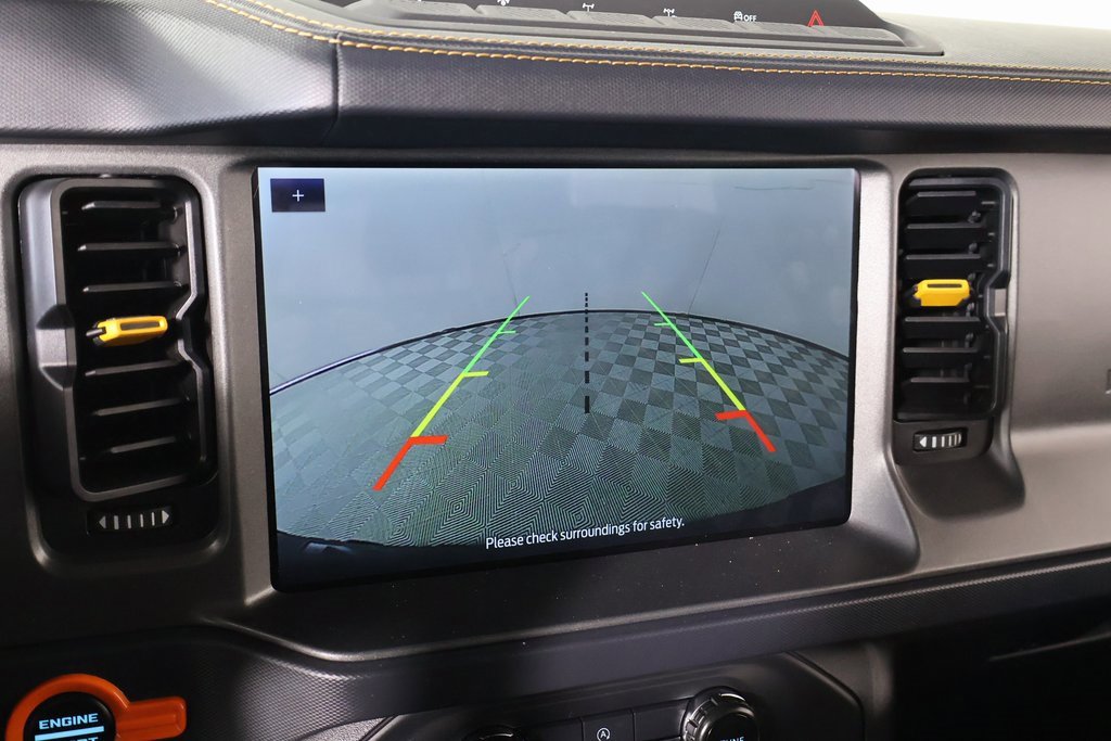 Used 2024 Ford Bronco Badlands image 6