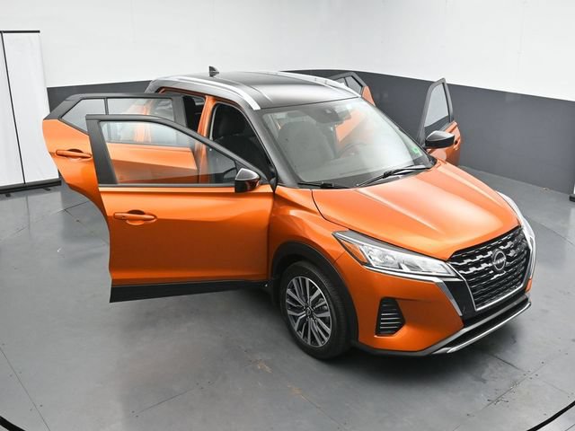 Used 2024 Nissan Kicks SV FWD image 30
