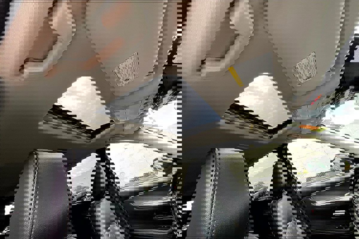 Used 2024 MAZDA CX-90 3.3 Turbo w/ Preferred Plus image 19