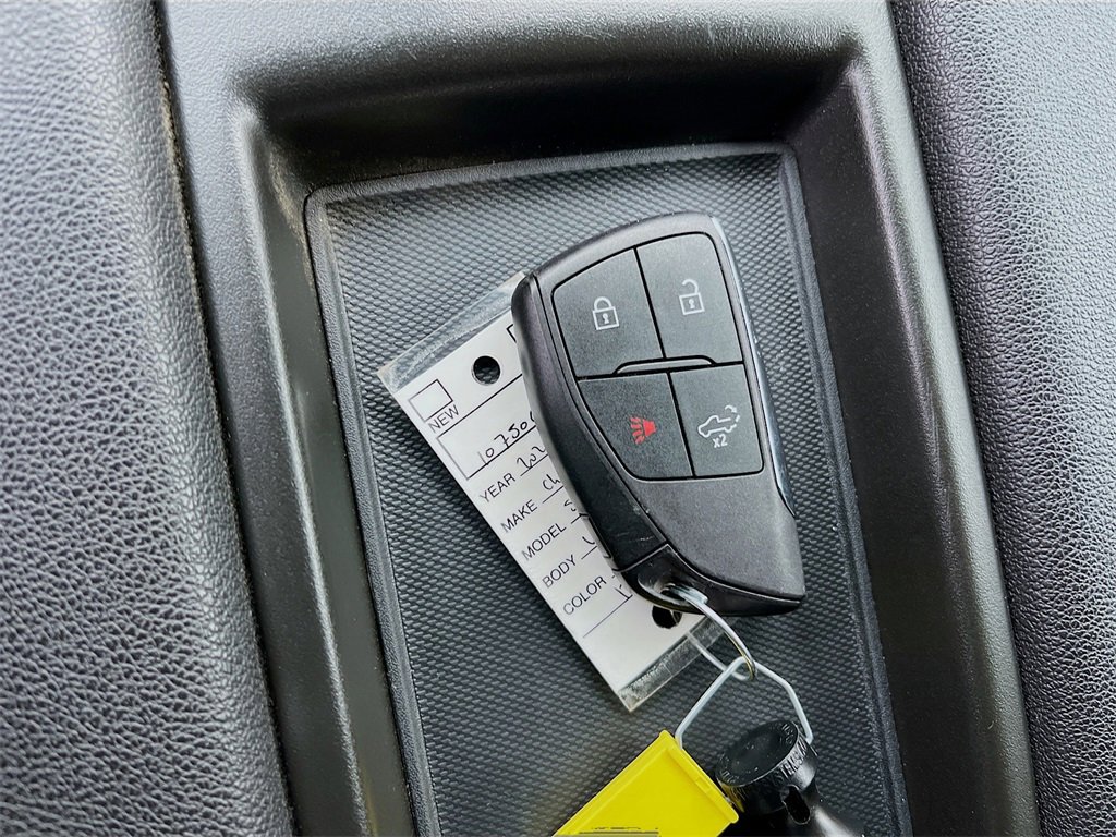 Used 2024 Chevrolet Silverado 1500 W/T w/ WT Value Package image 32