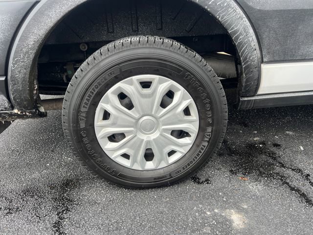 Used 2022 Ford Transit 350 XLT image 13