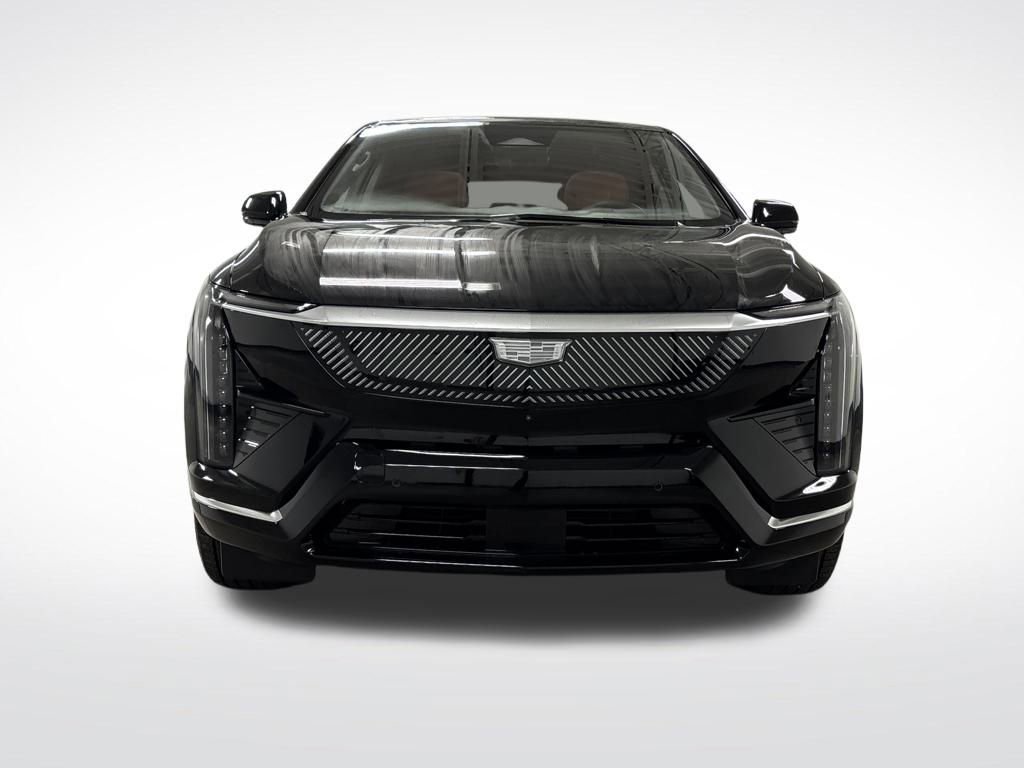 New 2026 Cadillac Optiq Luxury 2 w/ LPO, Floor Liner Package image 4