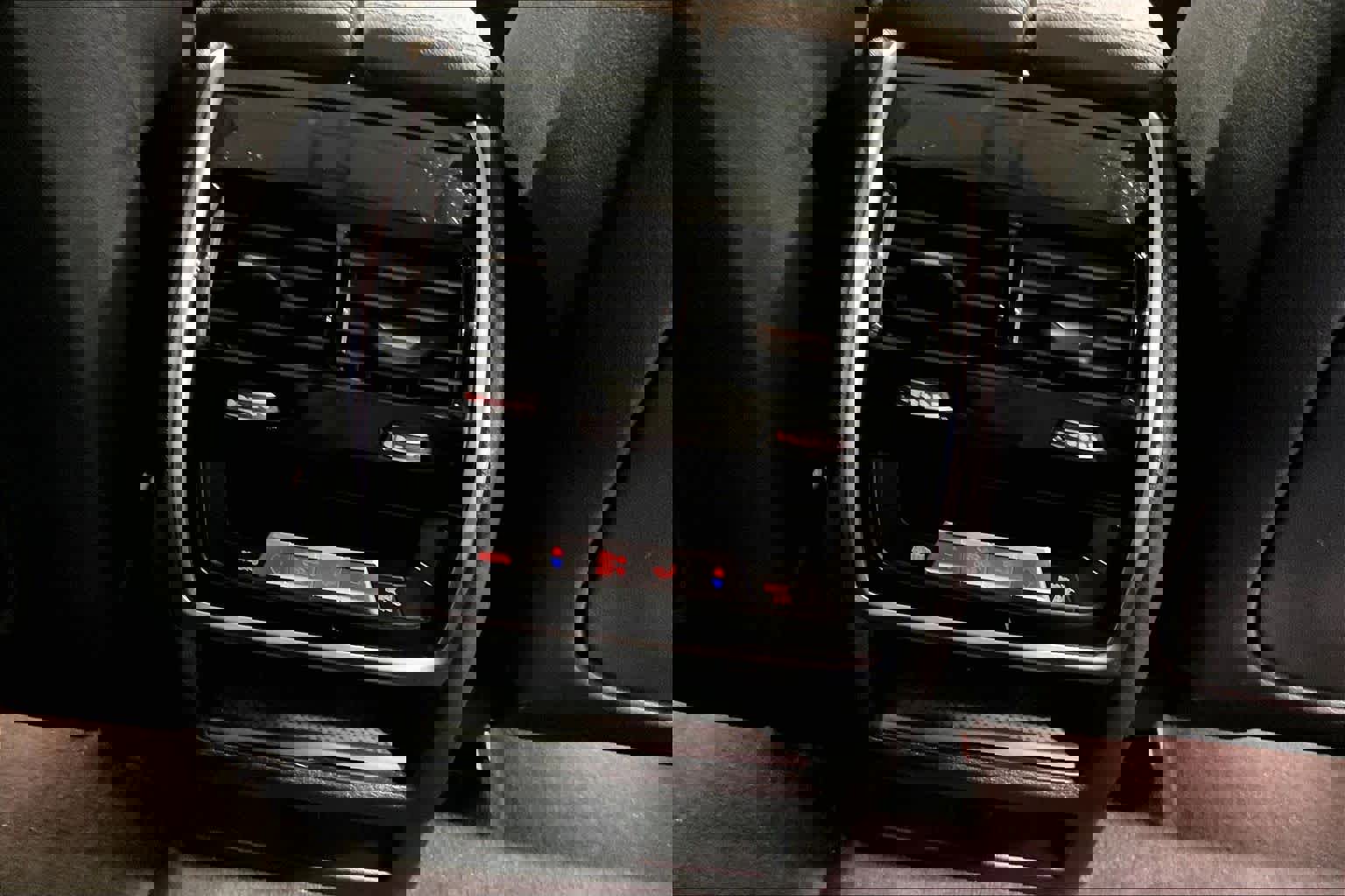 Used 2020 BMW X5 xDrive40i w/ Convenience Package image 36