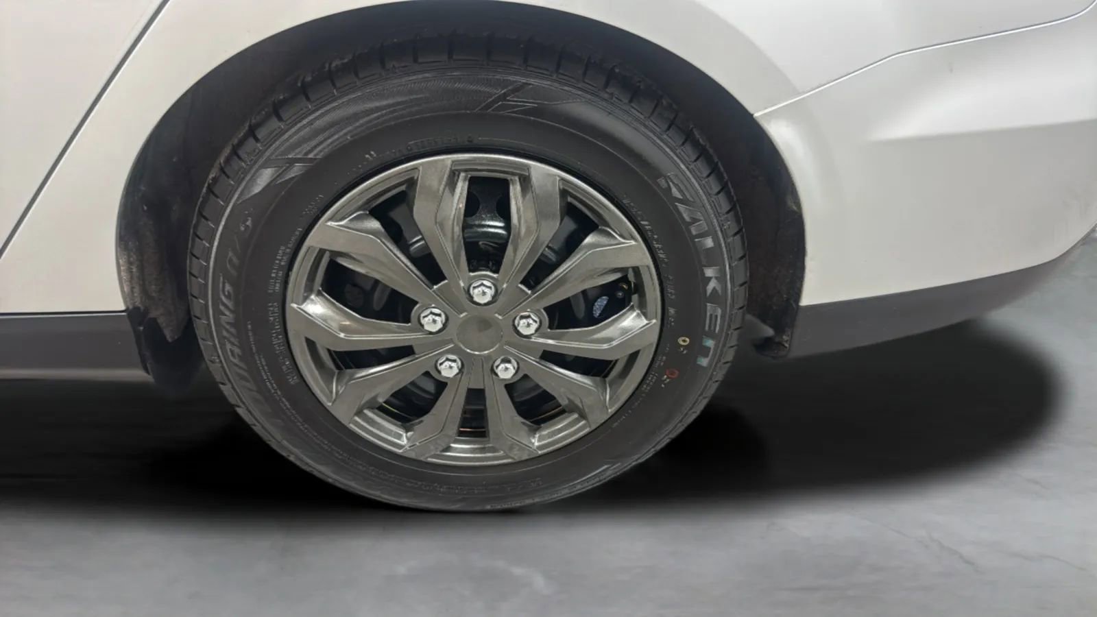 Used 2016 Ford Focus S FWD image 32