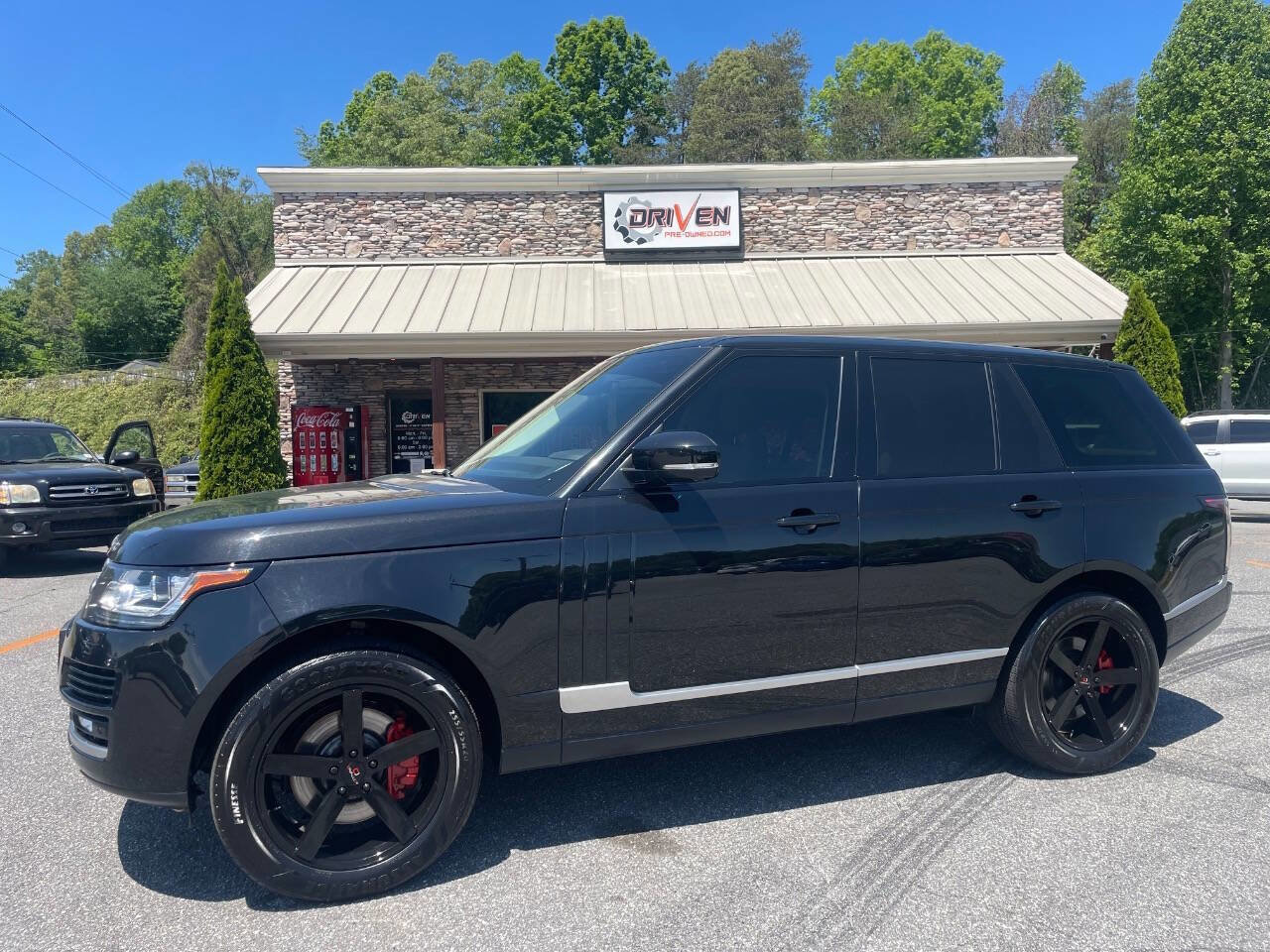 Used 2015 Land Rover Range Rover HSE AWD/4WD image 1