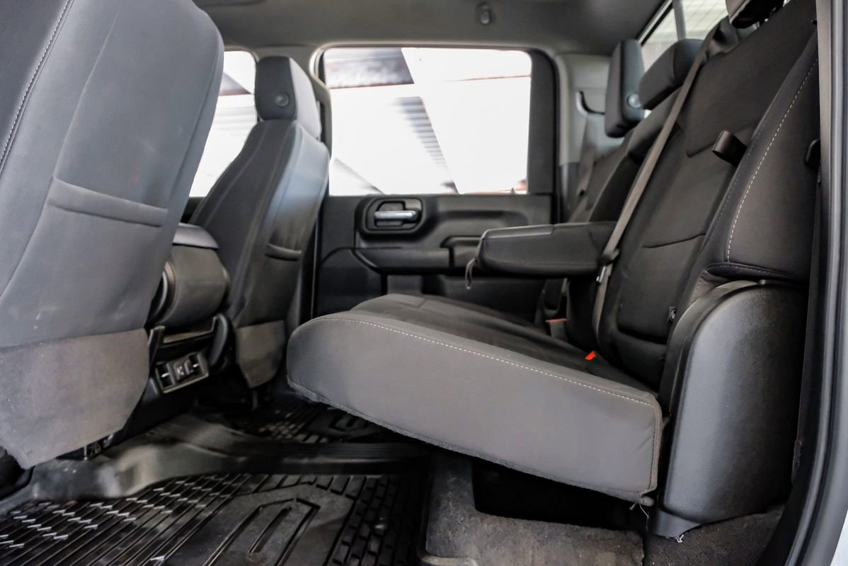 Used 2022 Chevrolet Silverado 3500 LT w/ Convenience Package image 37