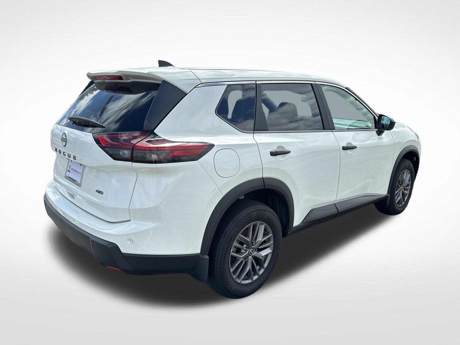Used 2025 Nissan Rogue S AWD/4WD image 33