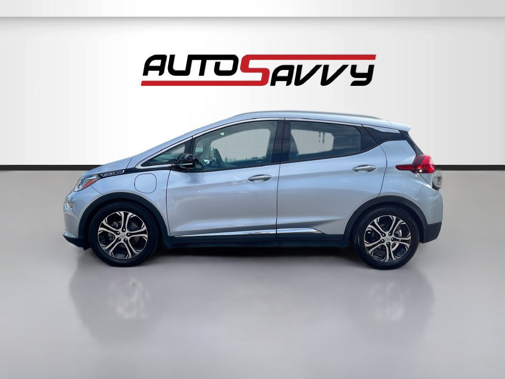 Used 2018 Chevrolet Bolt Premier w/ Driver Confidence II Package FWD image 4