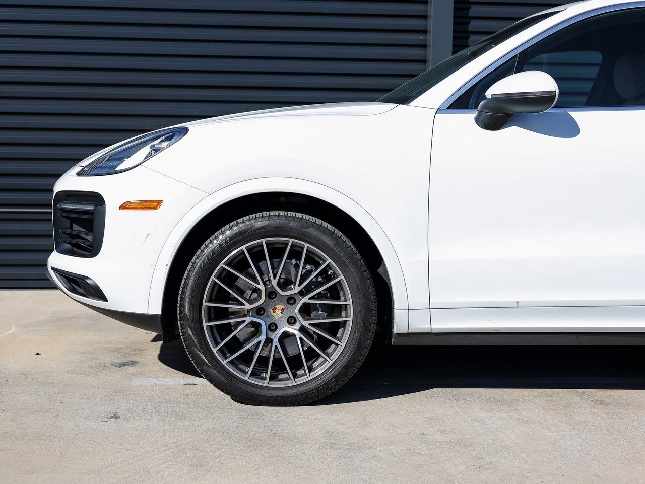 Certified 2022 Porsche Cayenne image 11