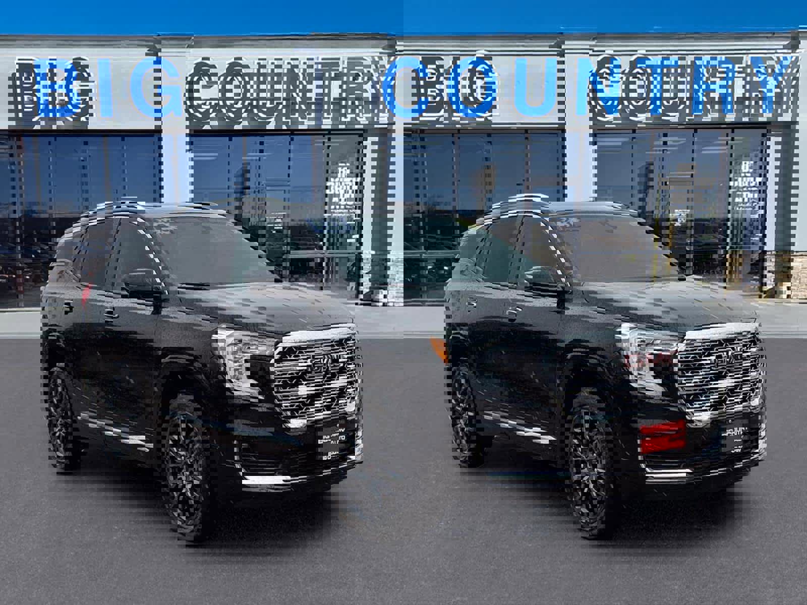 Used 2023 GMC Terrain Denali w/ Black Diamond Edition image 9