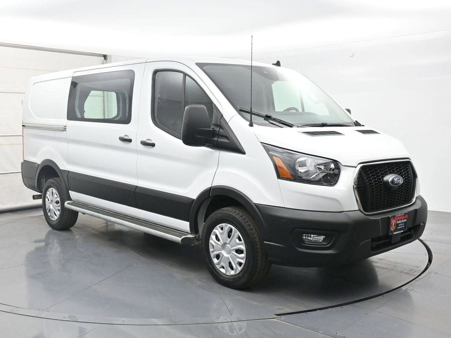 Used 2024 Ford Transit 250 Low Roof w/ Exterior Upgrade Package image 25