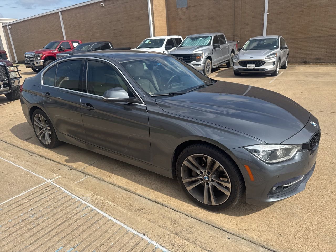 Used 2017 BMW 340i Sedan RWD image 3