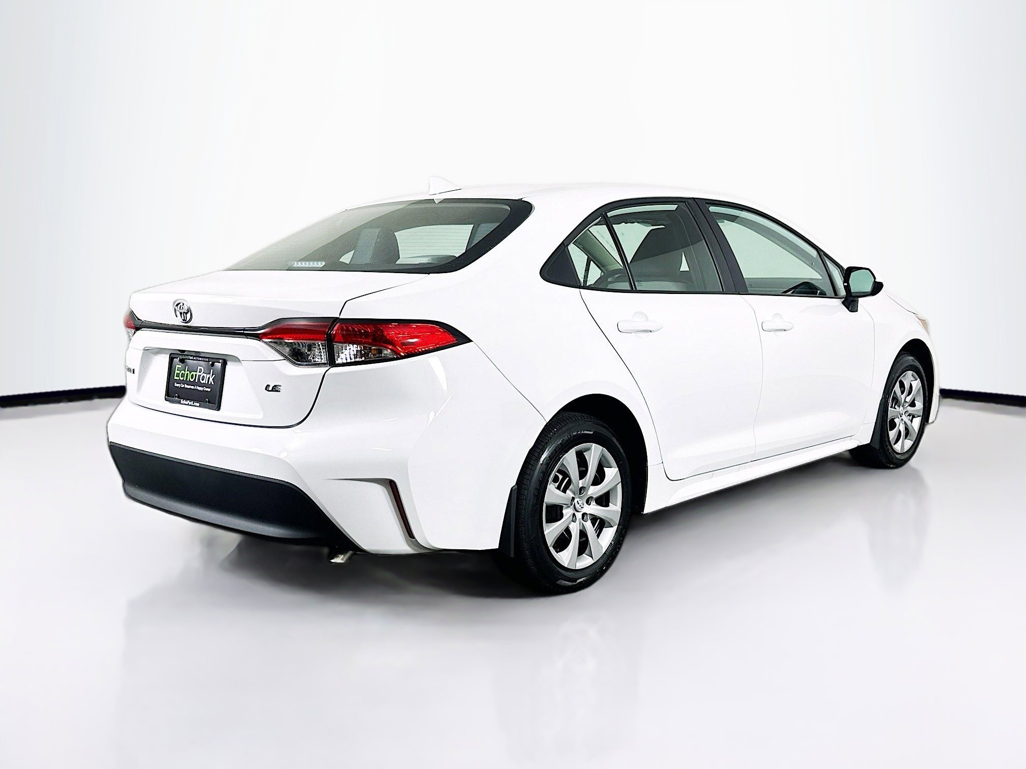 Used 2026 Toyota Corolla LE FWD image 9
