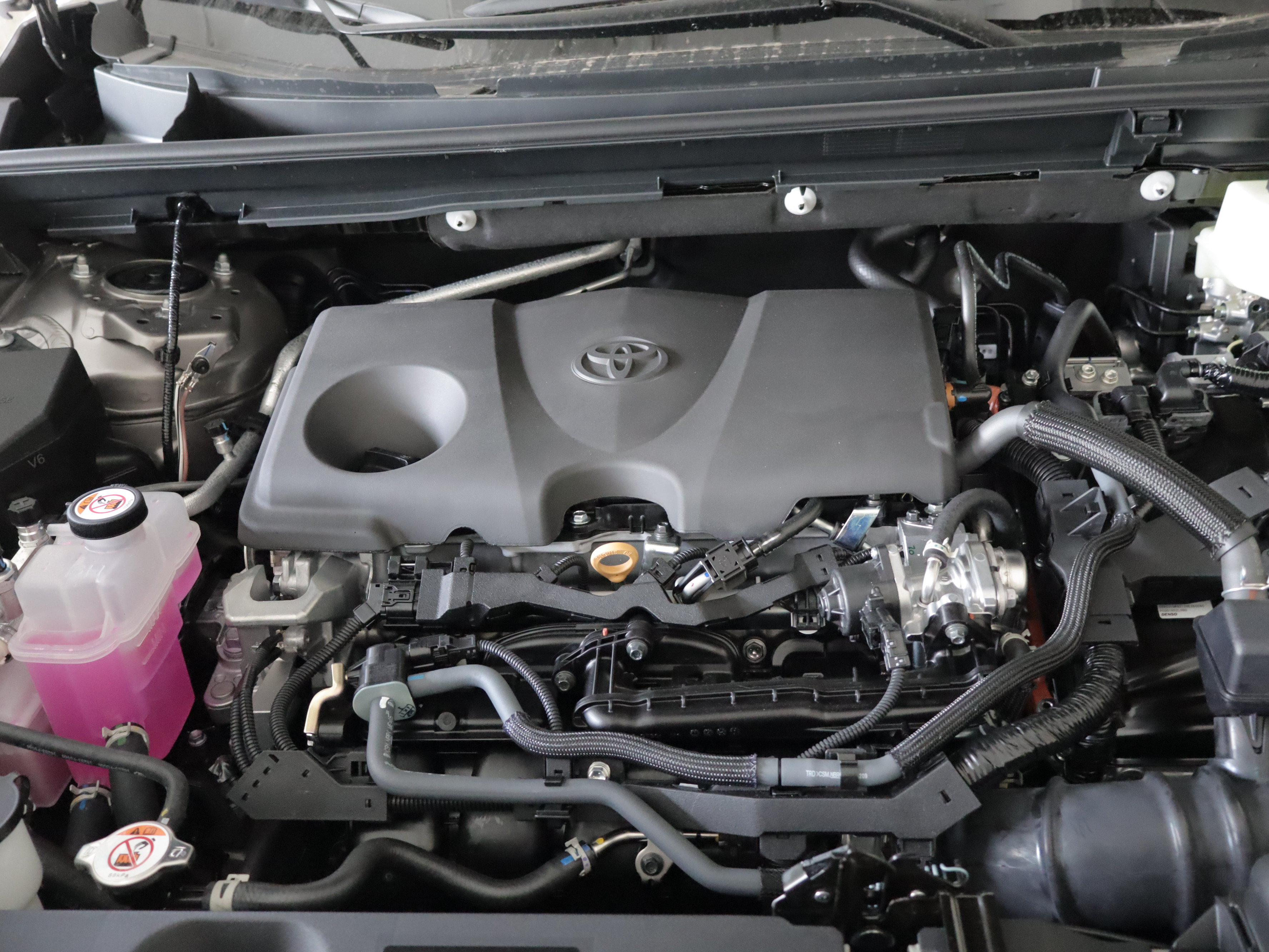 New 2026 Toyota RAV4 Limited AWD/4WD image 25