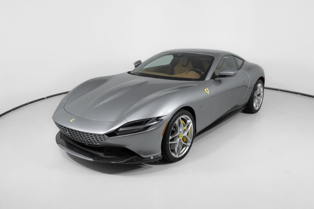 Used 2024 Ferrari Roma RWD image 21