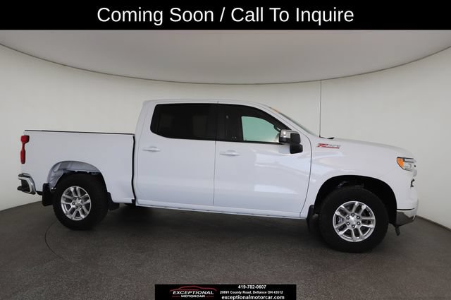 Used 2024 Chevrolet Silverado 1500 LT w/ Z71 Off-Road Package AWD/4WD image 24