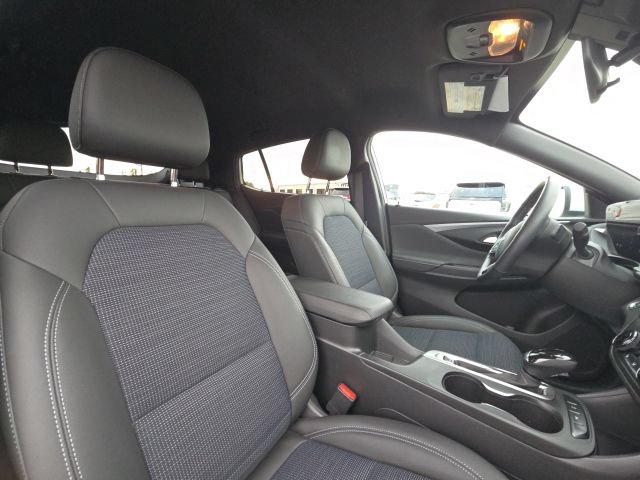 Used 2024 Buick Envista Preferred w/ Convenience I Package FWD image 17