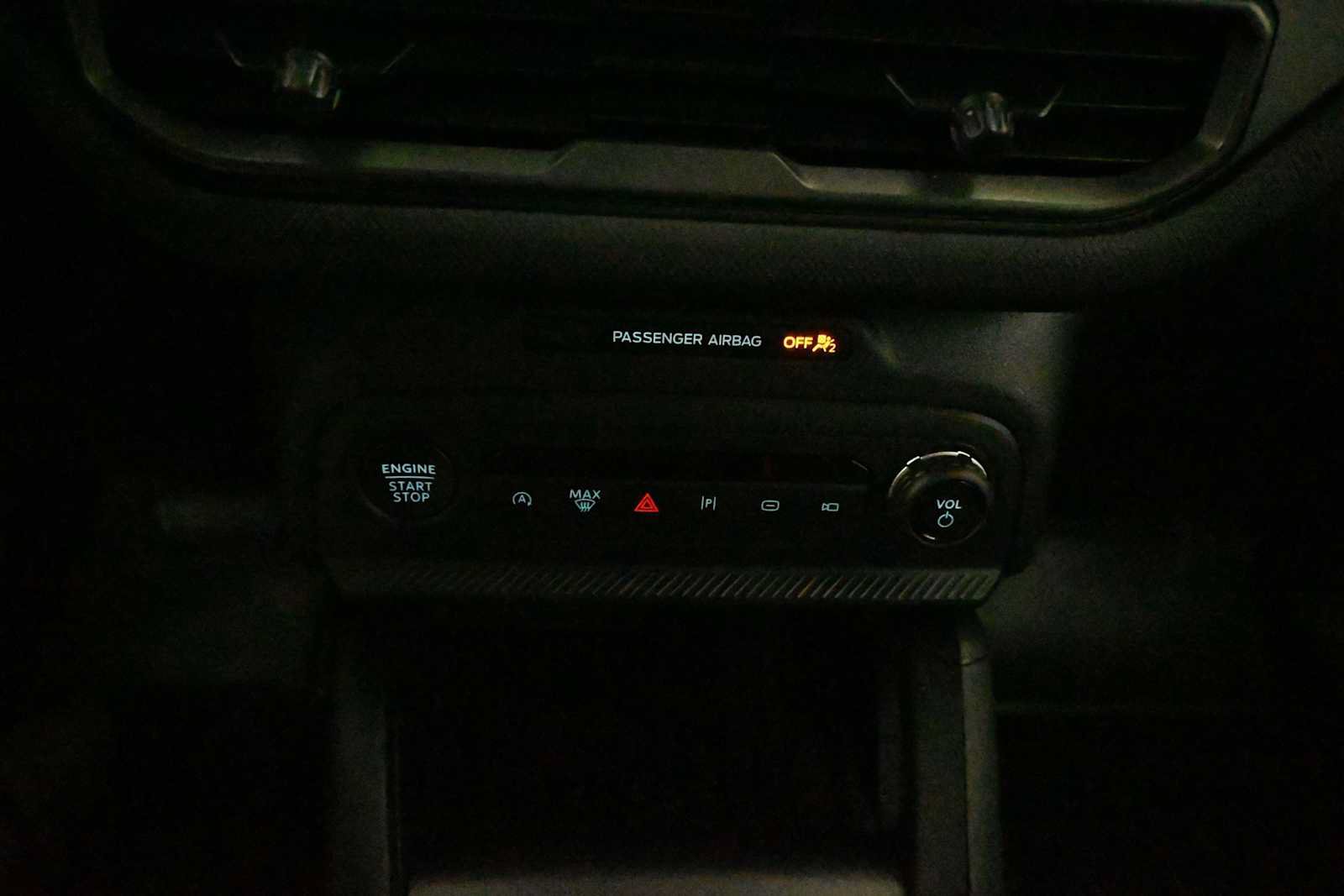Certified 2025 Ford Bronco Sport Badlands AWD/4WD image 24