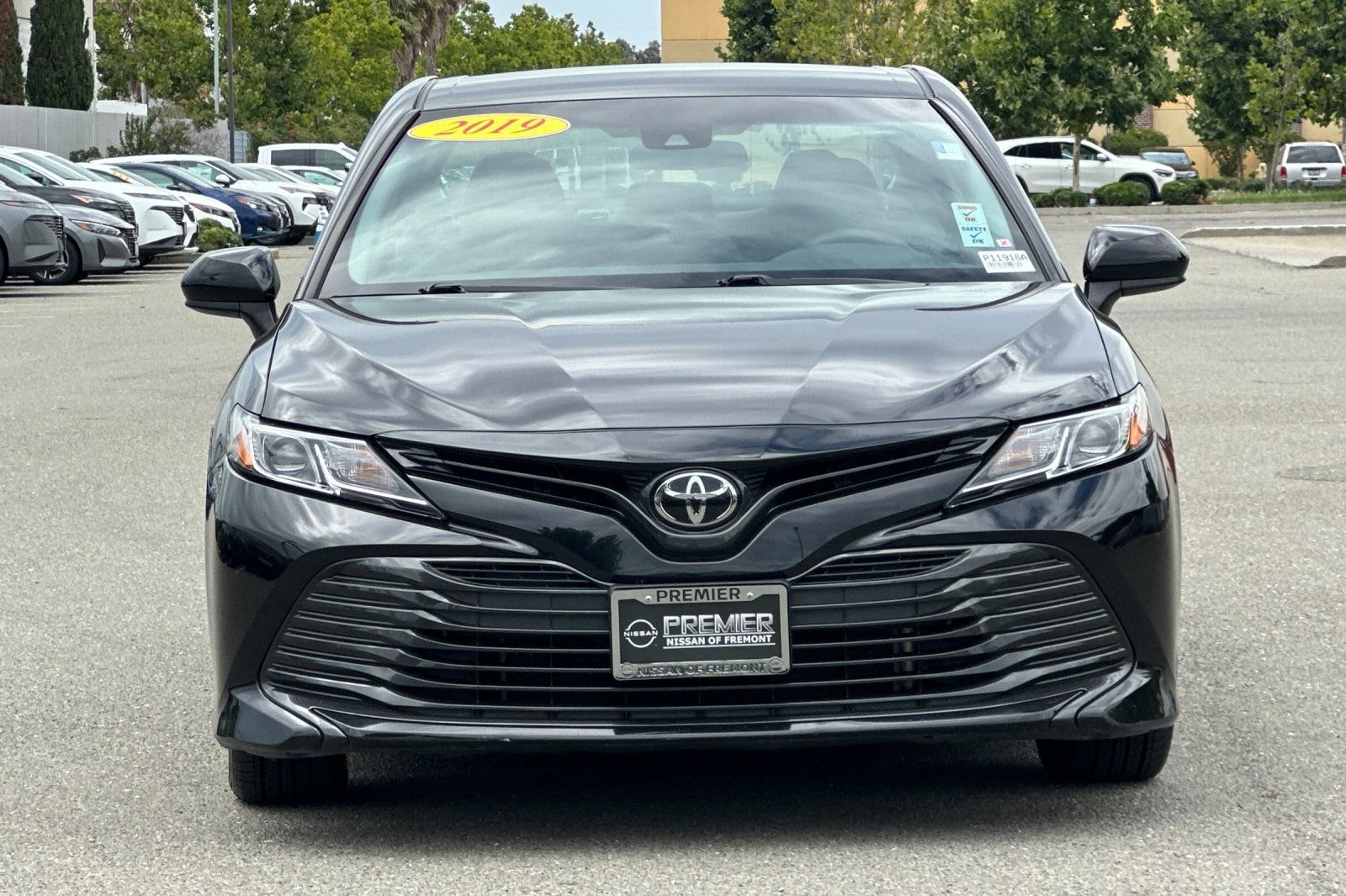 Used 2019 Toyota Camry LE FWD image 9