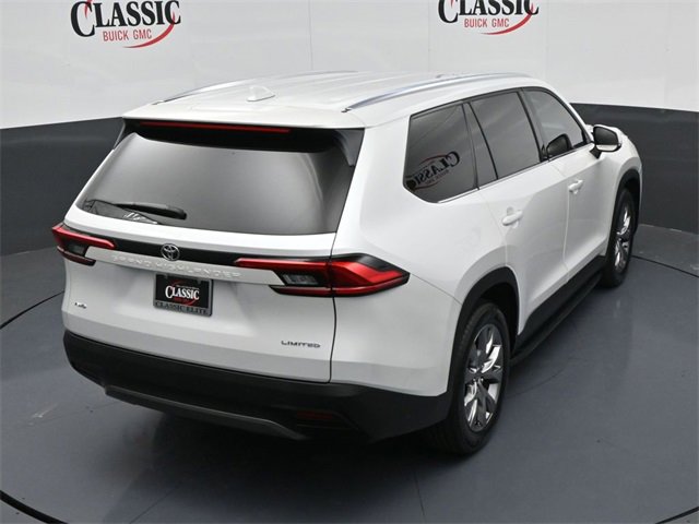 Used 2024 Toyota Grand Highlander Limited image 15