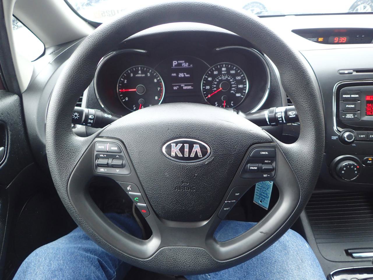 Used 2018 Kia Forte LX FWD image 12