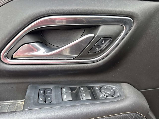 Used 2021 GMC Yukon AT4 w/ AT4 Premium Package image 26