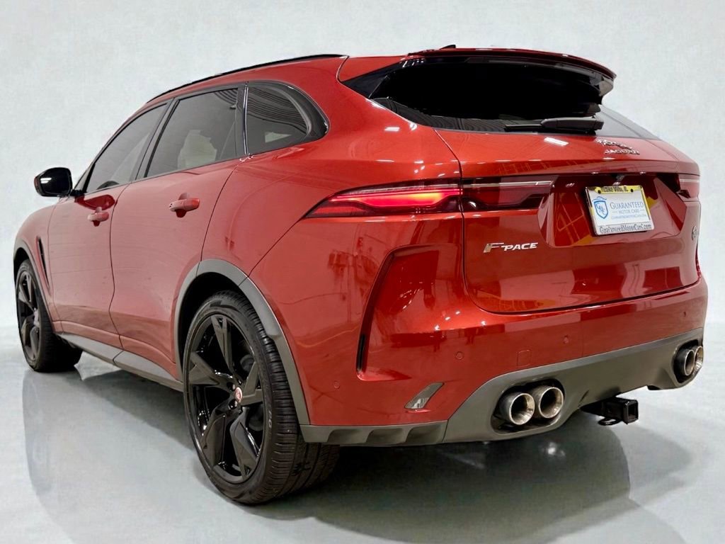 Used 2021 Jaguar F-PACE SVR image 10
