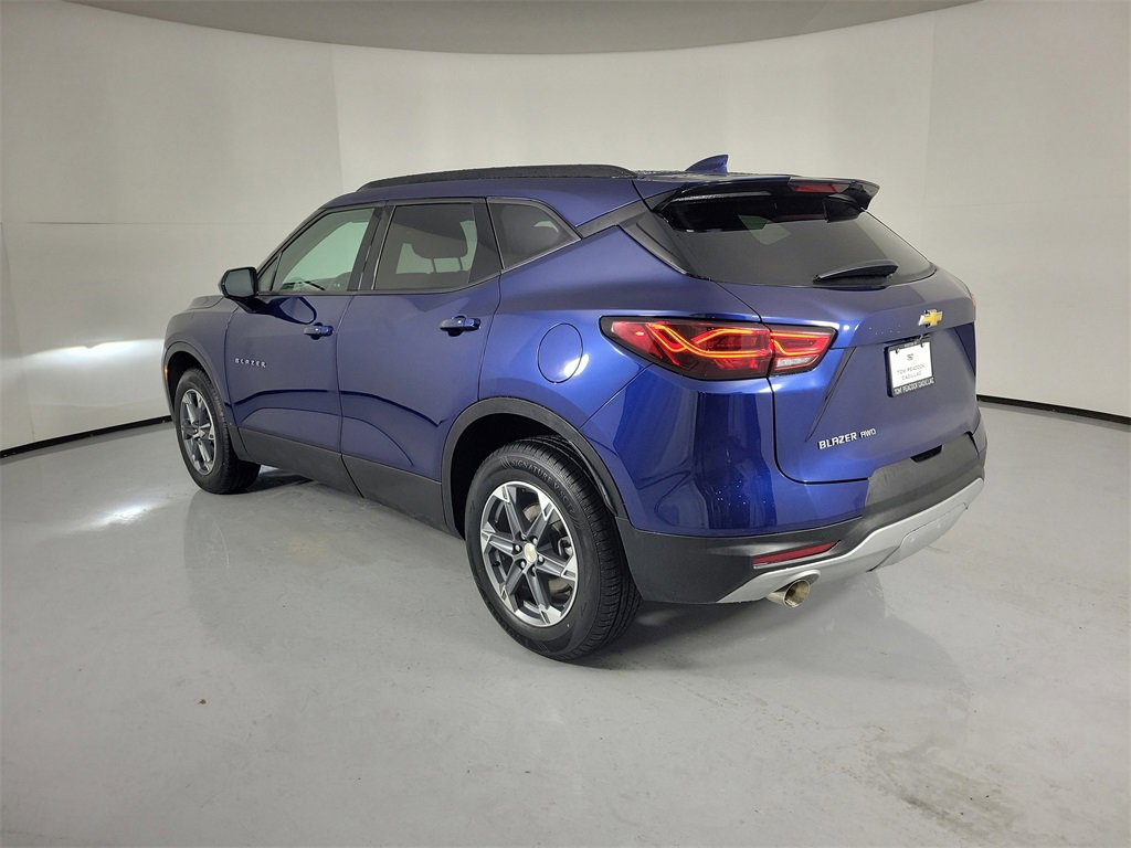 Used 2023 Chevrolet Blazer LT w/ Convenience Package image 3