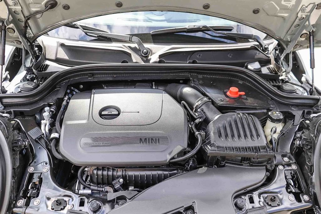Used 2023 MINI Cooper 2-Door Hardtop FWD image 34