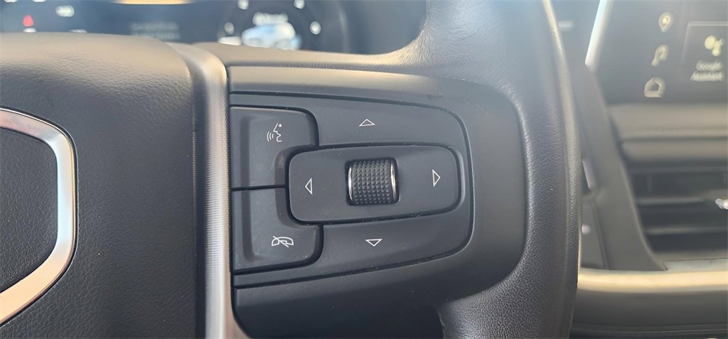 Used 2023 GMC Yukon SLT image 29